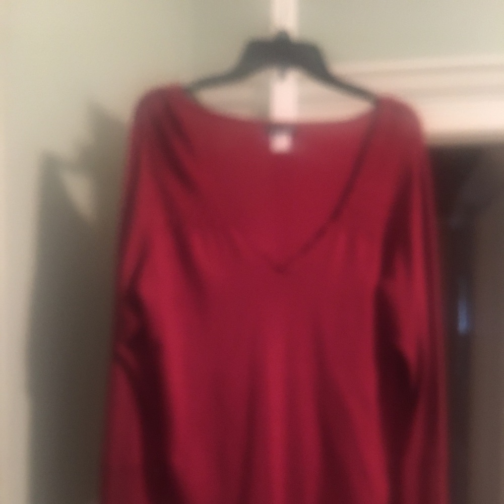 CROCHET LACY DEEP MAROON SWEATER.NWOT SIZE 1x